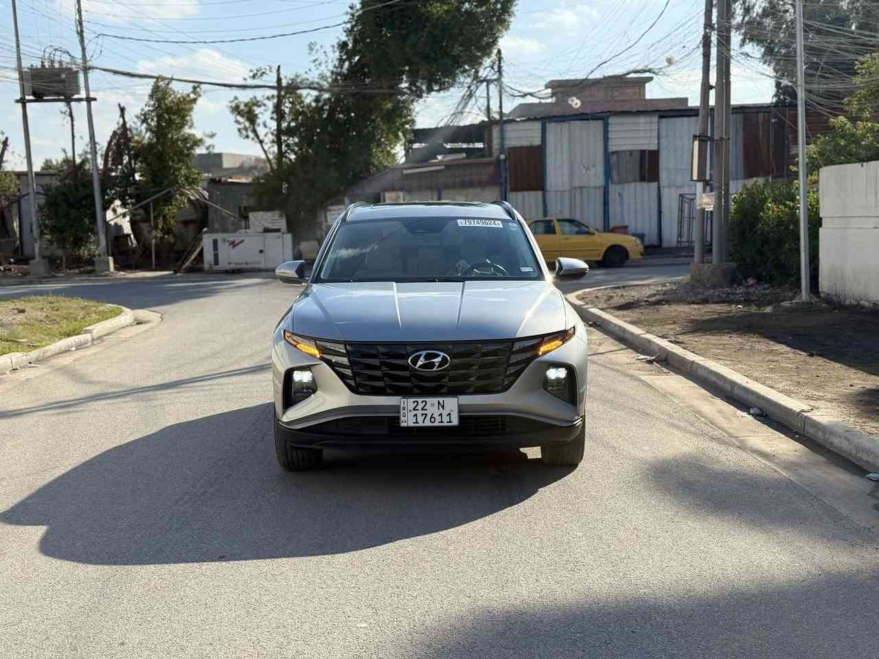 السلام عليكم
للبيع فقط 
توسان 2023 sel plus 
بجم كبس بدون دواخل
ارباك سليم فقط بردة 
حادث جاملغ خلفي وباب خلفي صفحة السايق 
مواصفات 
فتحة 
بصمة 
كراسي جلد و كهرباء وتدفئة
جنطة كهرباء
عداد ديجتال
رادار  امامي
تحديد مسار وقيادة آلية
شاحن وايرلس
مكينة 2.5 سمارت
وباقي المواصفات المعروفة 
للاستفسار 
***********
***********
متوفر واتس اب ✅✅✅✅
مكاني بغداد الكرخ
