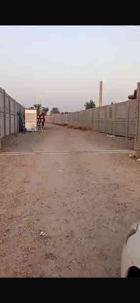 السلام عليكم 
قطعة ارض للايجار 
المساحة ٤١٠٣ متر 

العنوان 
عويريج الصناعيه مقابل مطعم حجي حسن مقابله سكه القطار
للاستفسار اكثر مراسله الرقم التالي : ***********
