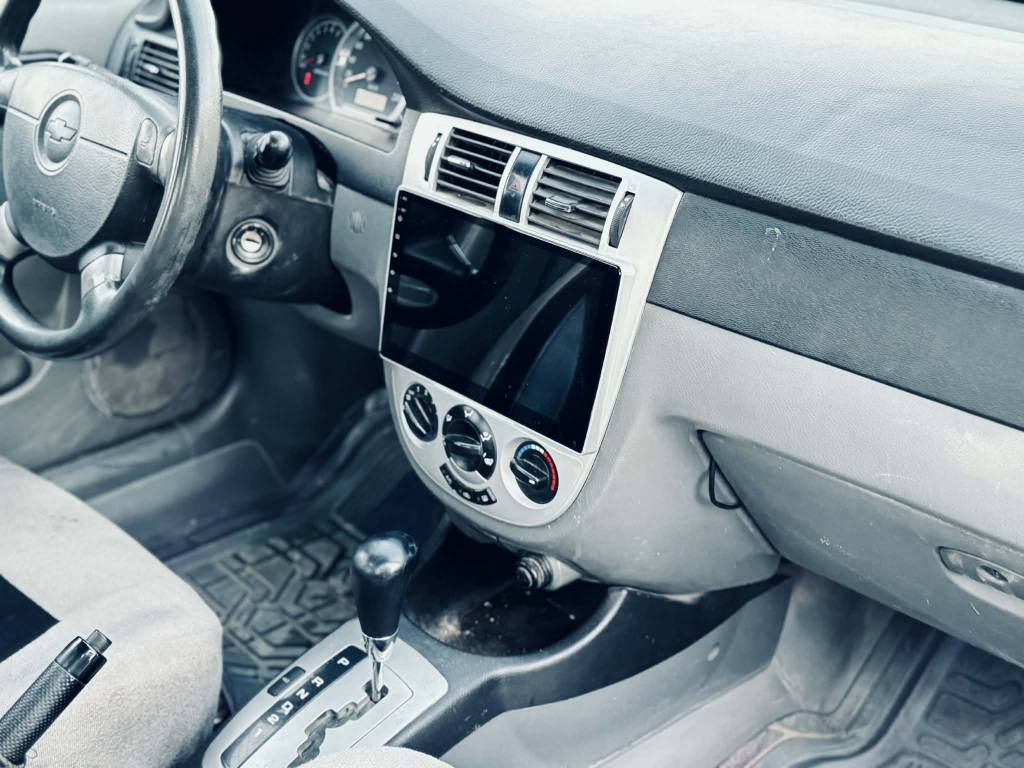 ئۆپترا ٢٠١١ گێر تۆماتیک گێڕ و مەکینە بە شەرت چوار تایە و ویلی نوێی لە ژێرە توندو تۆڵە بێ مەسروفە سەنەوی نوێیە یەک پارچەی بۆیاخە بێ ناوگرتن 
سعر: 79
ژ.م:*********** كويسينجاك, أربيل
