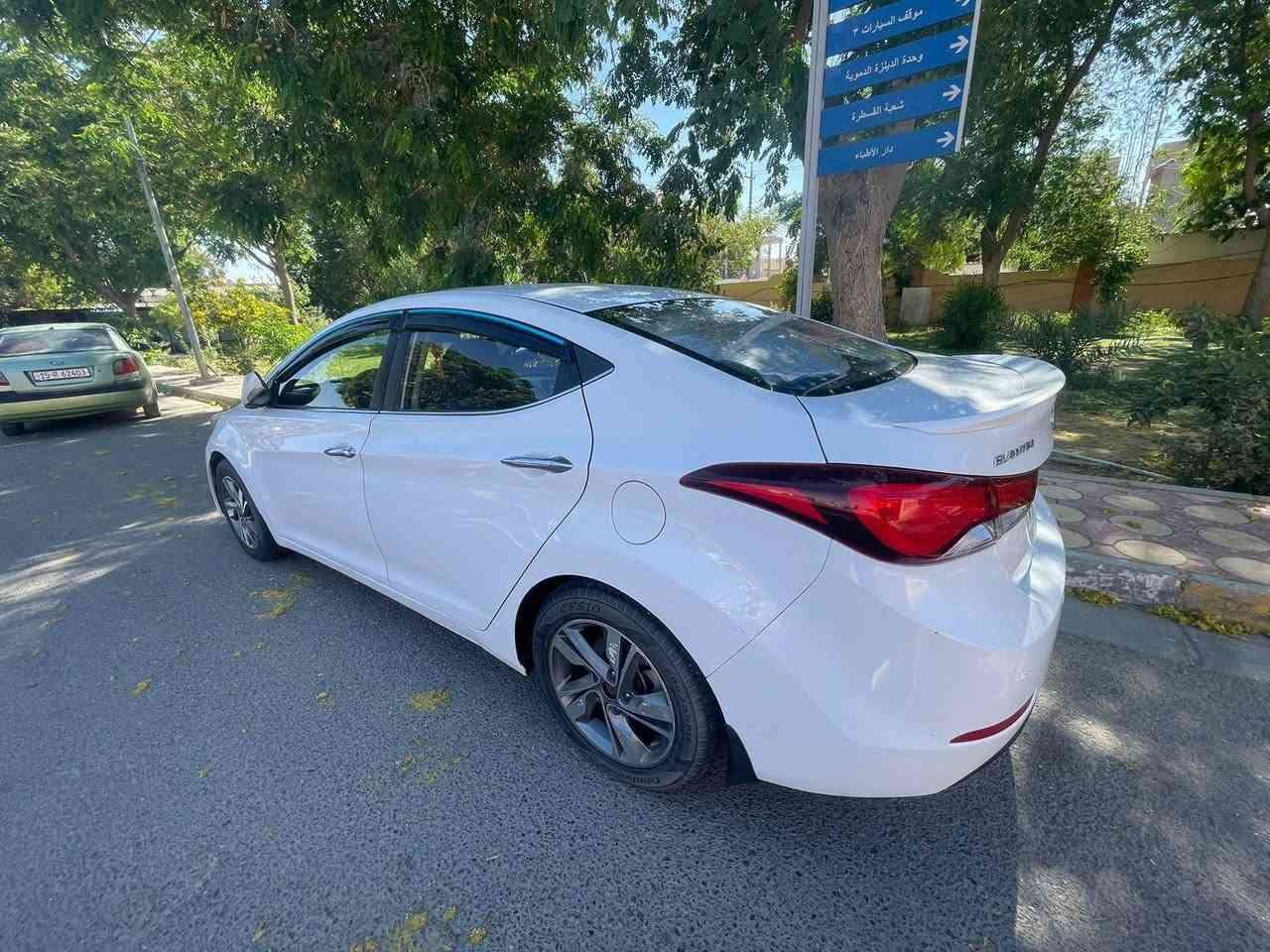 السلام عليكم سياره النتره موديل 16 محرك وكير خير من بيها قطعه صبغ بس سونار مرفوق صدر خير من الله مكان الانبار  فلوجه رقم سعر 130 بي مجال  بيع بدون مراوس الهاتف  ***********
