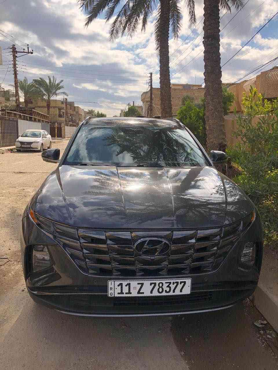 السلام عليكم توسان ٢٠٢٤ فول  ماشية ٢٤ الف كيلو سونارها مرفق بالصورة رقم بغداد مكانها حي الجهاد 
للتواصل *********** واتساب فقط السعر ١٩٠ وبيها مجال بسيط بدون ايرباك Colombo, Sri Lanka
