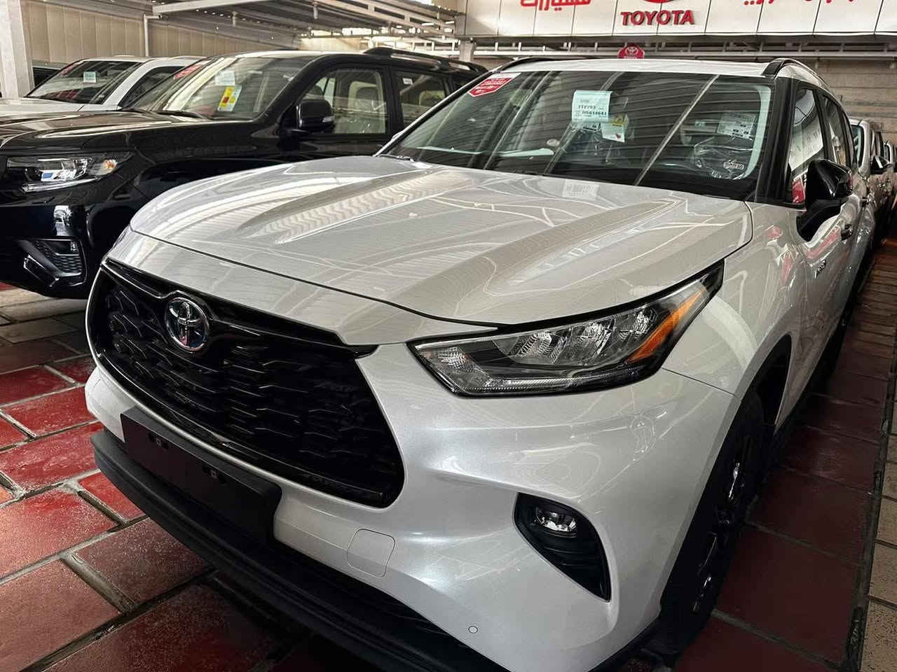 السلام عليكم 
تويوتا هايلندر
2024
ساس
زيروو
مرقم بغداد 

ضمان شركة ساس ضمان 
٢سنه او٤٠الف صيانه 

بلاك ااديشن

للاستفسار الاتصال على الرقم الموجود 

 ***********
