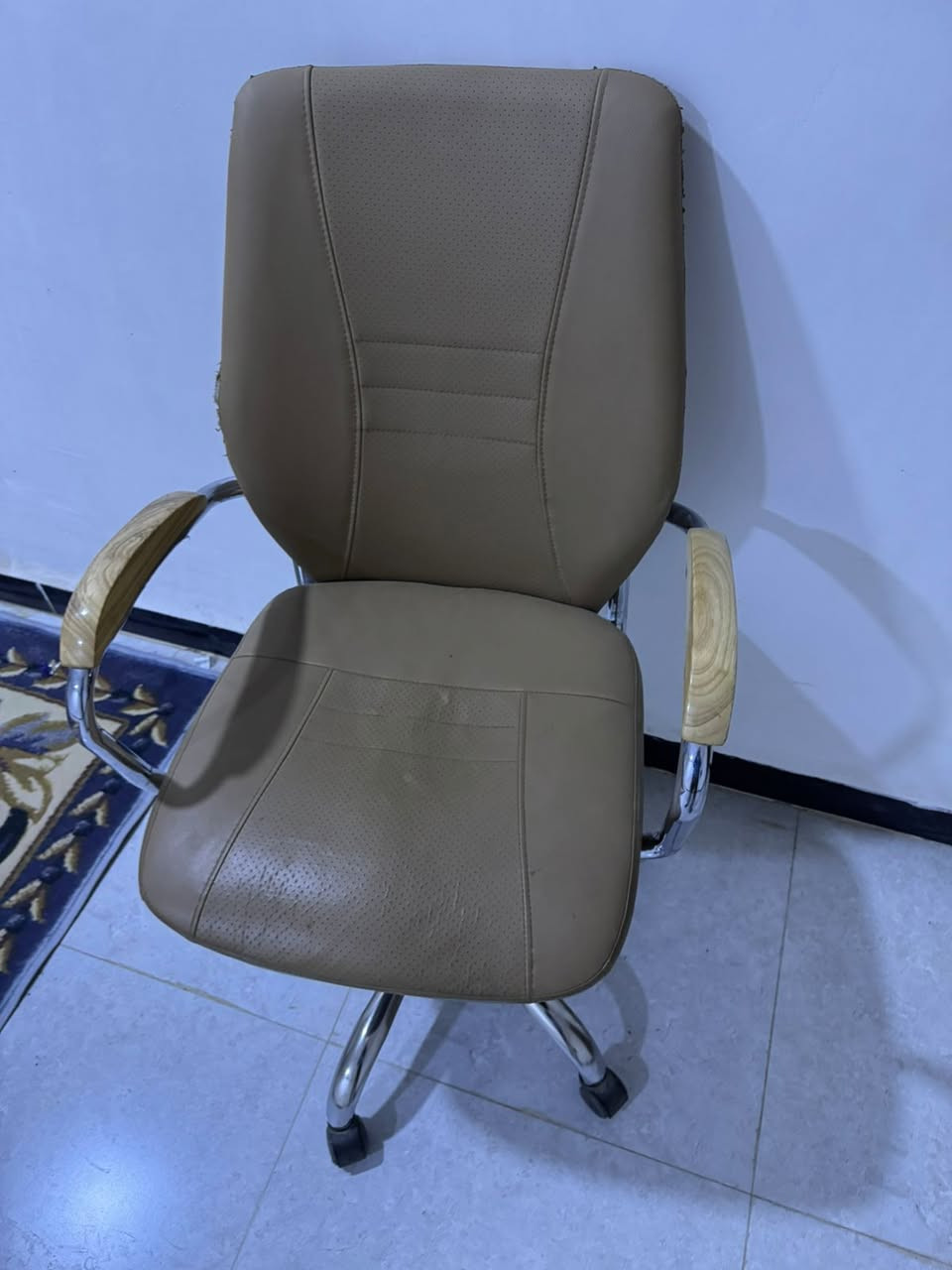 سِلَآمًوٌ عٌلَيَکْمً ذِنِيَ آرفُوٌفُ مًآلَ سِوٌآقُ کْآمًلَهّ بًعٌدٍهّنِ جّدٍدٍ  آلَيَ يَريَدٍهّنِ بًخِدٍمًتٌهّ ***********
