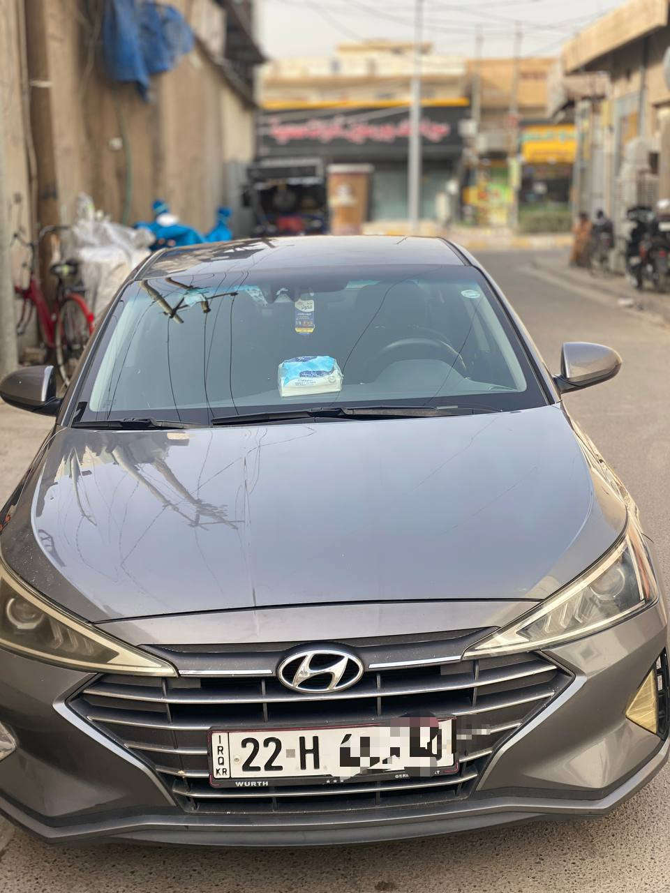 السلام عليكم.. النترا موديل: 2019
1- رقم اربيل
2- محرك 2000 دوش 
3- كير At 
4- ثلاثة انظمة قيادة sport, smart, normal
5- مثبت سرعة 
6- حساسات مري جانبية 
7- ماشية: 142 mi
 السيارة وارد امريكي حادثة جاملغ امامي ايمن مبدل وشويه من البنيد.. اما بالعراق جاملغ ايسر امامي مصلح والسيارة بدون دواخل.. 
السعر :138 ورقة 
***********
