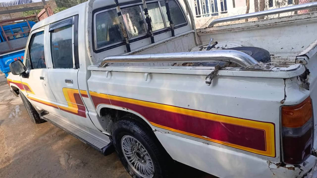 للبيع م 85 سنويه جديده الرقم واسط السعر 30 وبيها مجال المكان بغداد إتصال ***********6 بغداد, العراق
