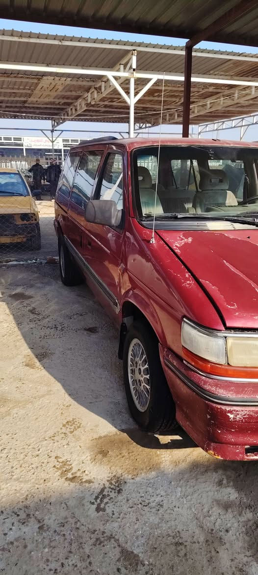 موديل 95 سياره بلاديه مكان الديوانيه السعر 30 ورقه  ***********
