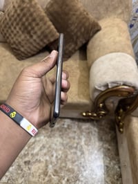 جهاز للبيع A ٥٢ نضيف كلش بدل بس شاشه فقط للبيع ١٠٠ بي مجال او مراوس  0...