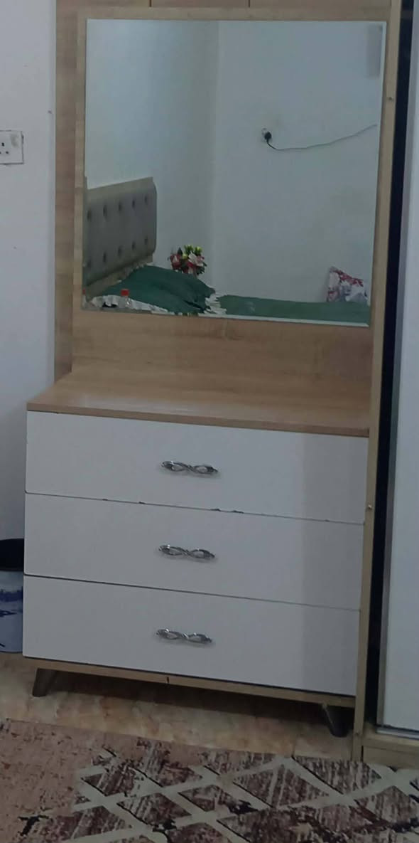 غرفة تتكون من خمس قطع السعر 220


**إذا كنت صاحب هذا الإعلان وتريد حذفه لأي سبب، رجاءا أرسل رسالة إلى الدعم الفني**