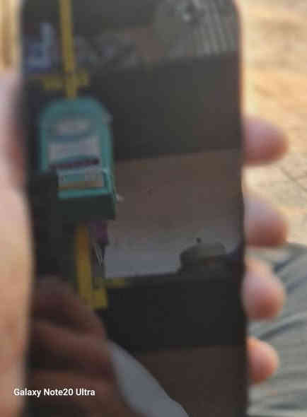 ايفون ١٣ أمريكي
نضافه ١٠٠بل ١٠٠
بطاريه ٨٥
بالشعب 
السعر ٧٢٥
***********
شرط لا تبديل ولا طاب صيانه
