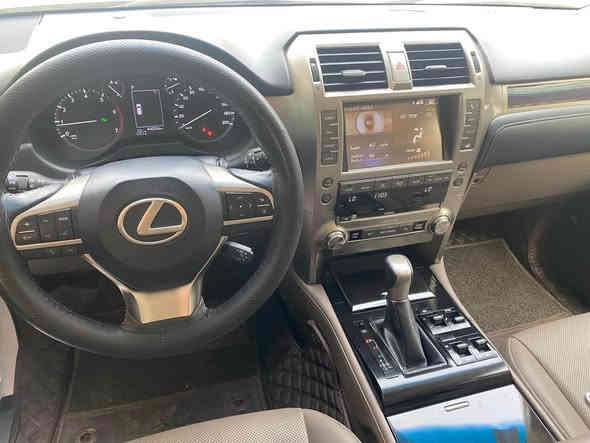 سلام عليكم 
يتوفر لكزس برادو خليجي 
موديل 2020
فول مواصفات 
معرض خيرات بغداد المركزي بغداد الوزيرية مقابل المجمع العلمي 
الأستفسار 
ابوتماره***********
حسن *********** بغداد
