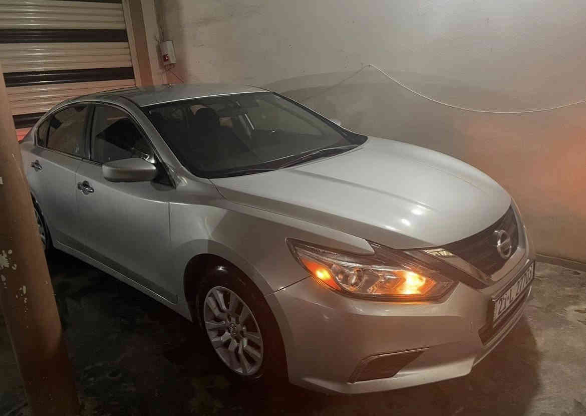 ئاڵتیما 2018 ئەمریکی مواسەفاتs شتی پاکی دانوسقە زۆر پاکە سەیارەکە زۆر جوانەو پاکە بەردی ساڵان سای بەشەرت سەنەوی تا 2029 تازەیە ڕەقەمی تازەیە ڕادارە بەسمەیە سەیارەکە هەیکلەی زۆر جوانە ماڵی دۆستە ناوەکەی زۆر پاکو جوان ماوەتەوە زۆر مواسەفاتی تر. ***********
