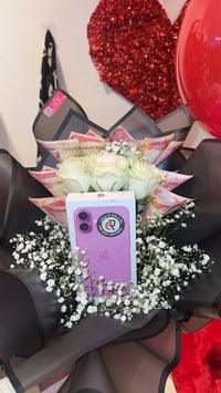 هدايا عيد الحب • زهور طبيعيه • بسماية بغداد