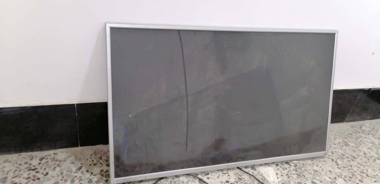 شاشه بعده مامستخدمه ونضربت بلشغل  عدهم بناء ونضربت بلغلط خذوه ب850 يردوه 200 وبيه مجال فقط شاشته يرادله تصليح حجم 62


**إذا كنت صاحب هذا الإعلان وتريد حذفه لأي سبب، رجاءا أرسل رسالة إلى الدعم الفني**