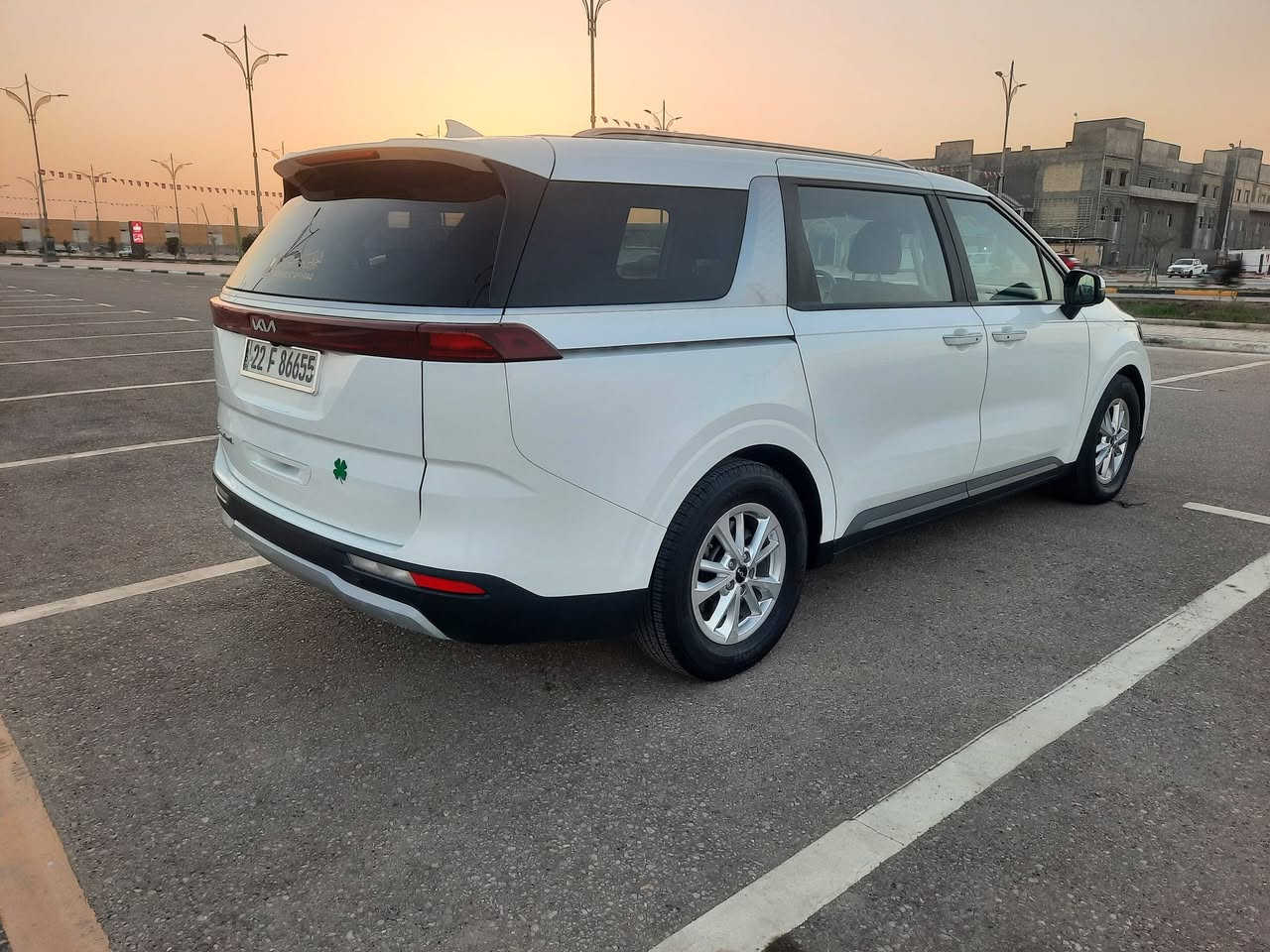 سلام عليكم الاستفسار *********** السعر 225 كيه كرنفال موديل 2022 وارد امريكي حادث نص جملغ امامي نفسه ليبل واحد ولباقي صور الحادث بلمنشور مكفول كفاله عامه السياره جديده جداا. محرك 6سلندر بانزين كير محرك حداديه تبريد مكفولات تخم تأير جديد السياره بررغي مامفتوح بيه موصفات شاشه كامره امامي خلفي بيبان كهرباء اشاره بلمرايه رادارات حساسات خلفيه اماميه تحكم جهتين. بصمه هندربريك بصمه تبريد مركزي بعد بيه موصفات السياره شخط مابيه مكفوله من شخط وبارد رقم اربيل نكليزي سنويه وهزه جديده اسعر 225
