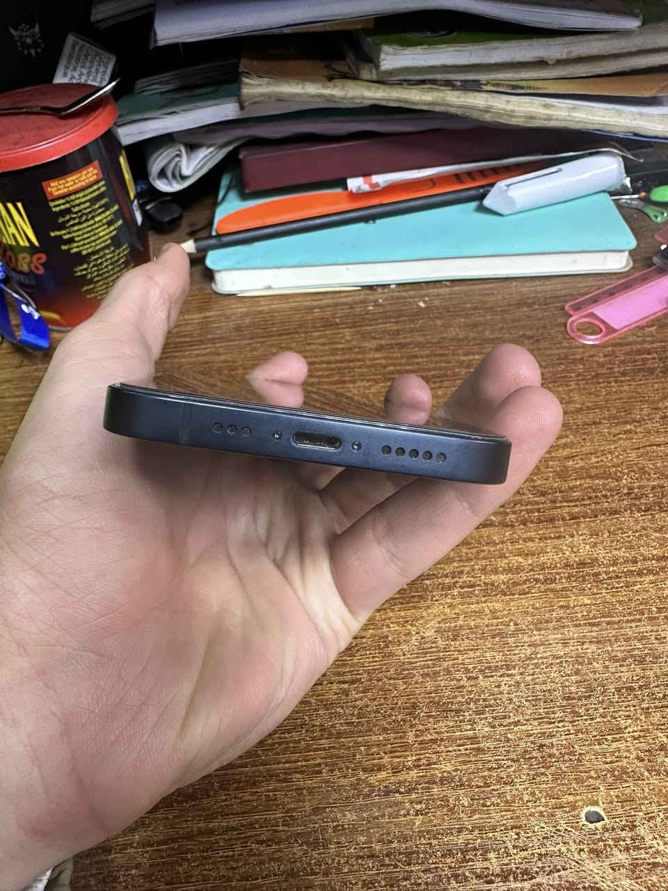 السلام عليكم
ايفون 13 عادي ماستر 3 A
بطاريه 88 
الجهاز زلغ مابي 
السعر 450 بغداد الدوره 
***********
