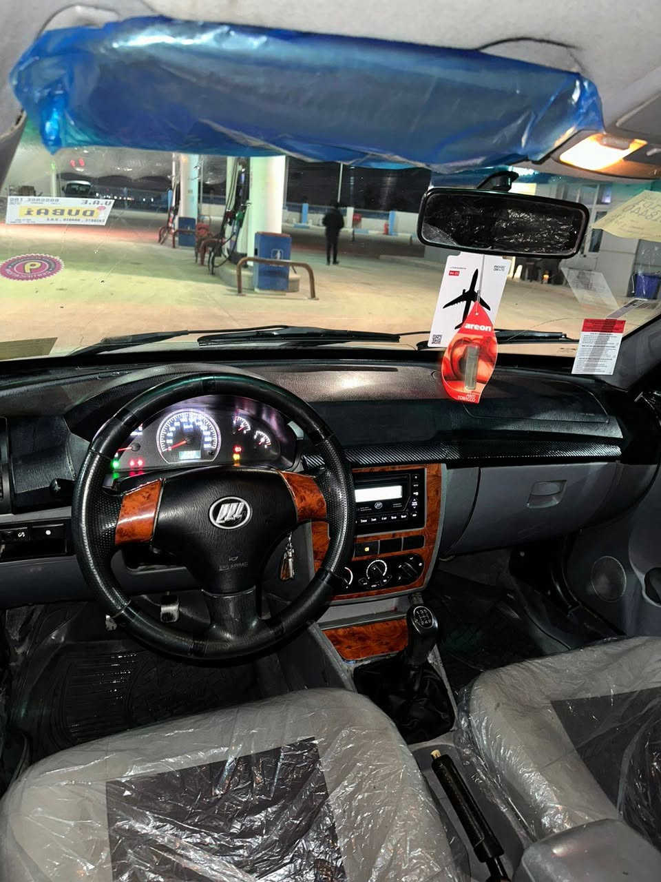 ليفان٢٠١٢
كير محرك شرط 
بدون قطره صبغ بدون تعديل 
كهربائيات شرط 
شرط تحويل 
مكان السياره موصل 
السهر ٤٤
*********** واتس
