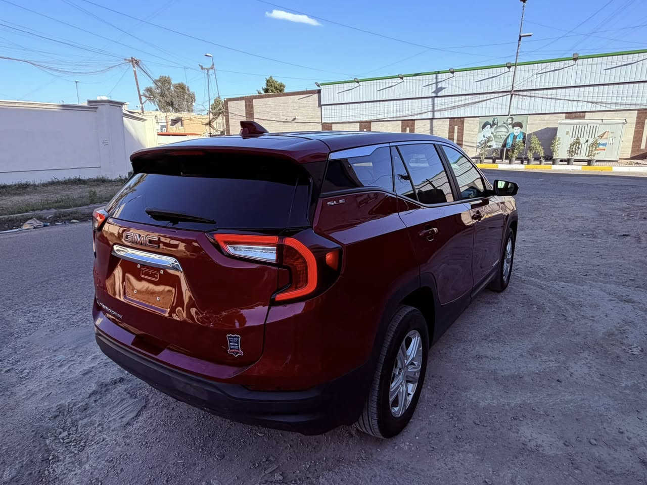 سلام عليكم جمسي تيران مديل 2024 امريكي حادثه بنيد بدل وجملغ معمر نفسه باقي السياره مكفوله بدون رقم  موصفات بصمه وشاشه ورادار وجلد وبعد بيه هواي موصفات السعر 157 $$ قفل مكان السيره بغداد 
***********
