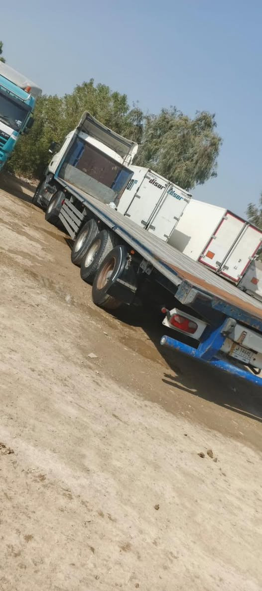 سلام عليكم سكانيه البيع  موديل 2005 سياره متواجده بل حفريه سياره رقم بغداد بسامينه تحويل مباشر سياره مكفوله كفاله عامه ***********
