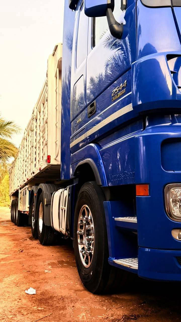 السلام عليكم سياره للبيع حاجب رقم التليفون الواتساب اللي يدور سياره خليه يدق علي.  سته وربع              ***********
