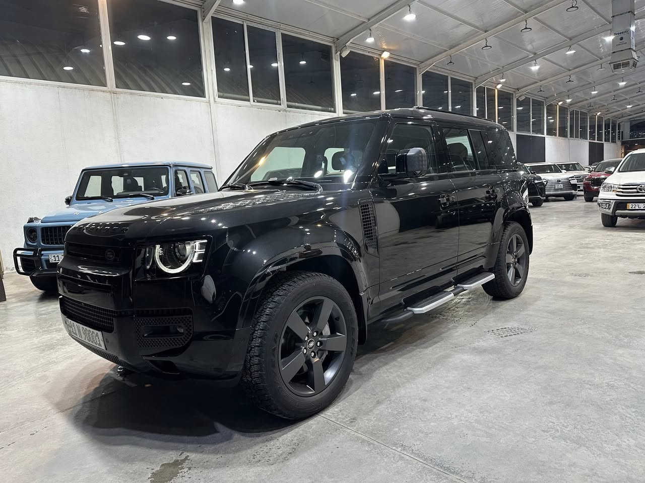 Land rover 2025 defender 🇬🇧sardar 
لاند روفر 2025 🇬🇧 ديفيندر  سردار 
V6 سلندر 
ضمان وكالة سردار ✅
كفالة عامة 
XDYNAMIC 
فول ١/١ 
عداد المسافة المقطوعة27000k/m 
 
📍بغداد شركة ابو ظبي چكوك قرب بوابة الكاظمية 

0771 811 1145

0781 844 4044 📞
