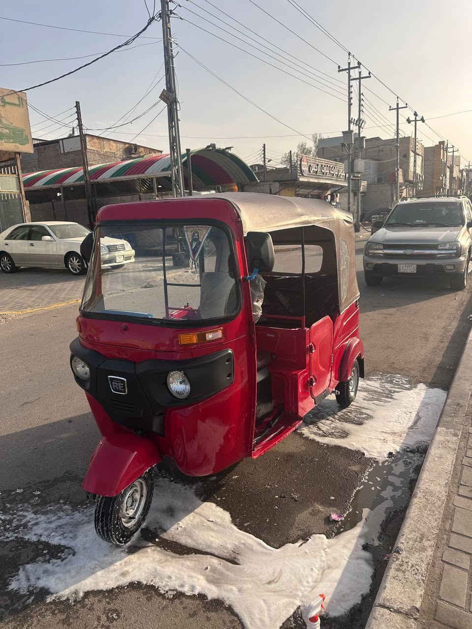 سلام عليكم شباب تكتك مديل 2022 بشهر 8 المكان البصره الكزيزه السعر 8 وبيه مجال رقم وسنويه *********** بس واتساب
