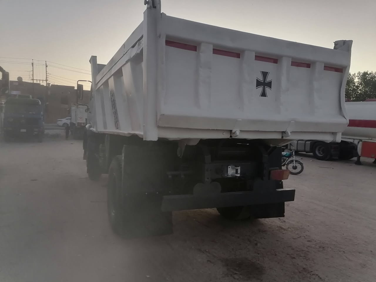 السلام عليكم البي موديل 89 قماره وربع بدي ماييلر مكينه 25 كير فافون اكسن شفتات سوبر رقمي ***********

