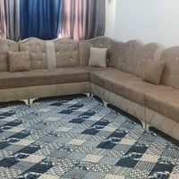 ديوان • ١٠ مقاعد • نظيف جداً