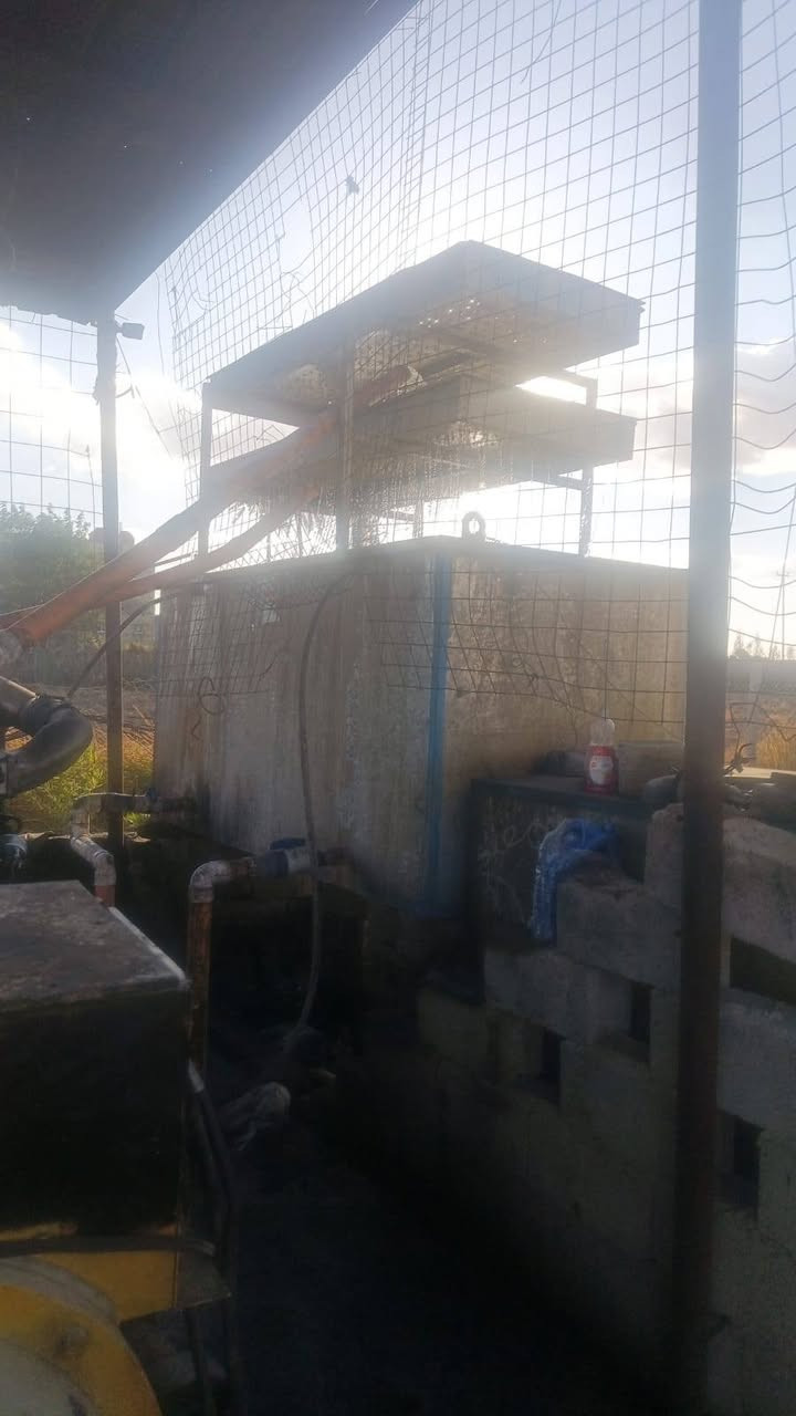 السلام عليكم موقع للبيت الحمل 500وبلصيف 700 المكان طويريج الرجيبه حي الزهراء الحي فقط موقع واحد حي جديد مكاين عدد ثنين جي 10روس توليد 250 حصت الكاز 90كيفي ومسوي كتاب زيادة قدره السعر 28وقابل للتفاوض للاستفسار ***********
