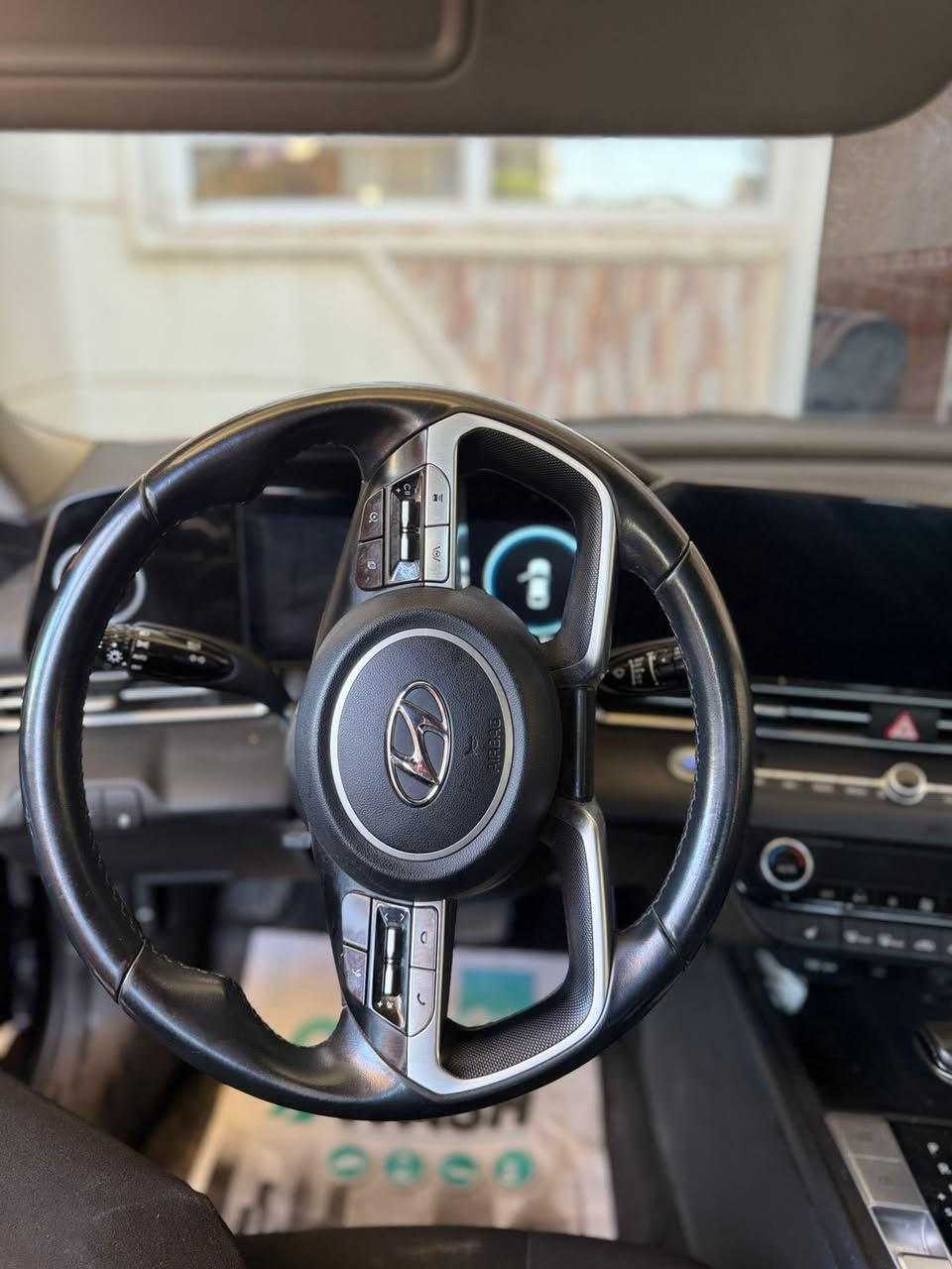 النترا ٢٣ وارد امريكي بدون صبغ
مكينة ٢٠٠٠ دوش 
بجم كبس 
موصفات 
فول تحكم سترين 
تبريد شاشه
شاشه متصلة 
كشنات تدفئة 
بصمه تشغيل 
سايد بريك بصمه 
مودات قيادة 
ماشية ٥٠ الف كيلو 
تخم تاير جديد 
برغي مناقصهه صور الحادث مالته بامريكا موجوده با الصور فقط قبك جنطه مبدل سعر ١٥٥ وبيها مجال بسيط التواصل على الرقم ***********
