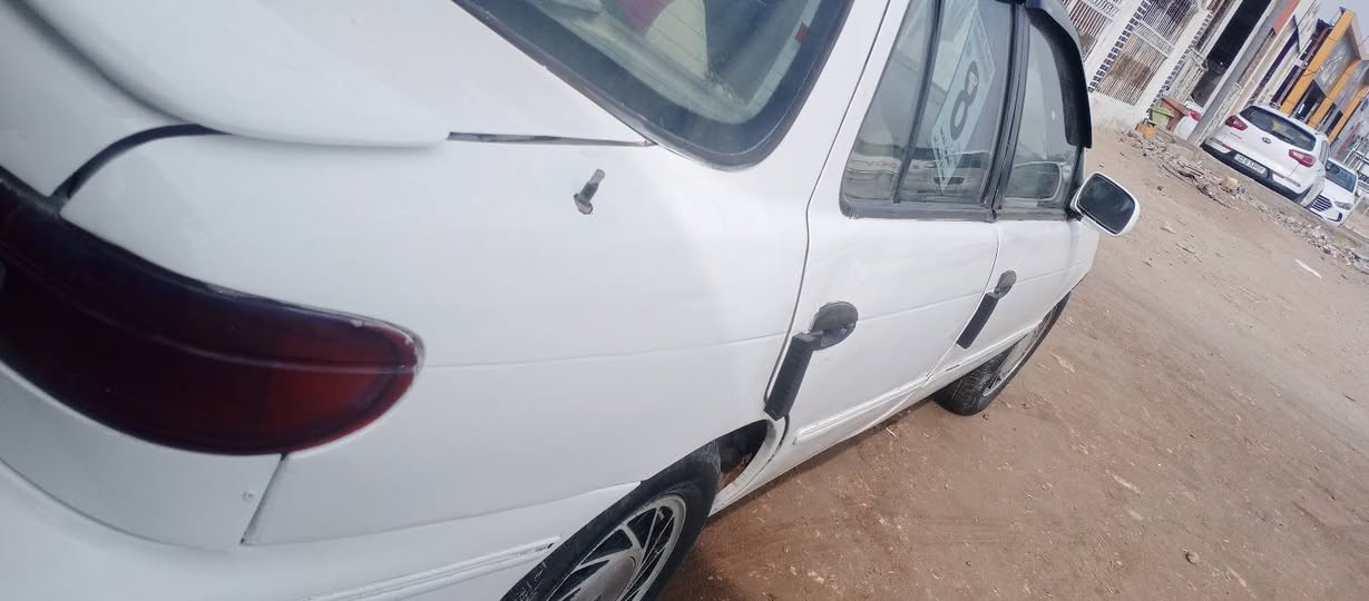 كيه سيفيه 94 سيارة جاهزه محرك كير حدايه كله تمام رقم بغداد عنوان بابل جبله ‏‏‪***********‬‏
