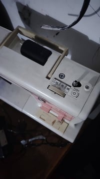 مكينة خياطة • يابانية • تطريز