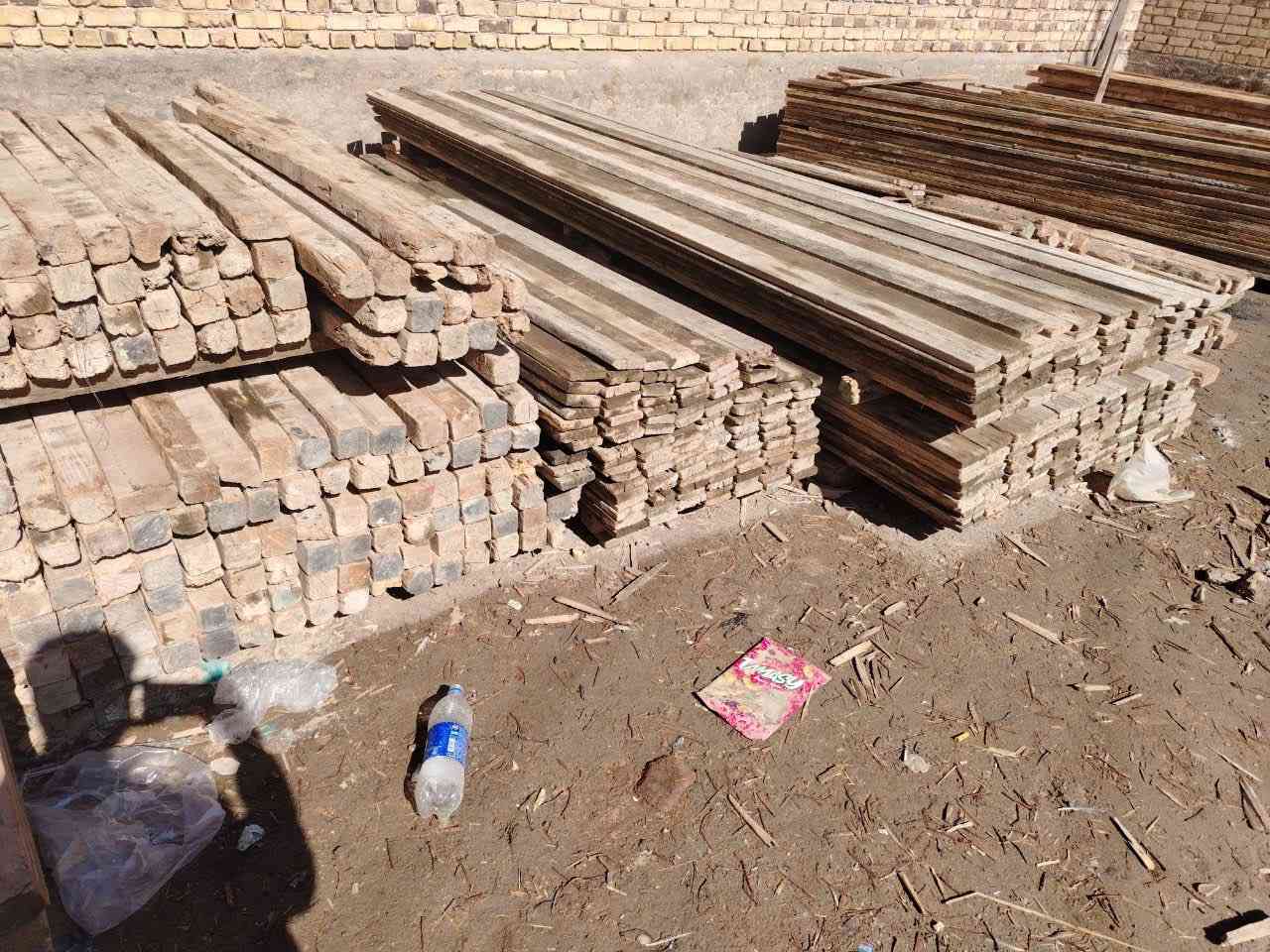 السلام عليكم
قالب خشب للبيع يدك ١٠٠ متر
عنوان حله: هاتف 📞 

‭٠٧٨٠ ٠١٠ ٧٨١٨‬
