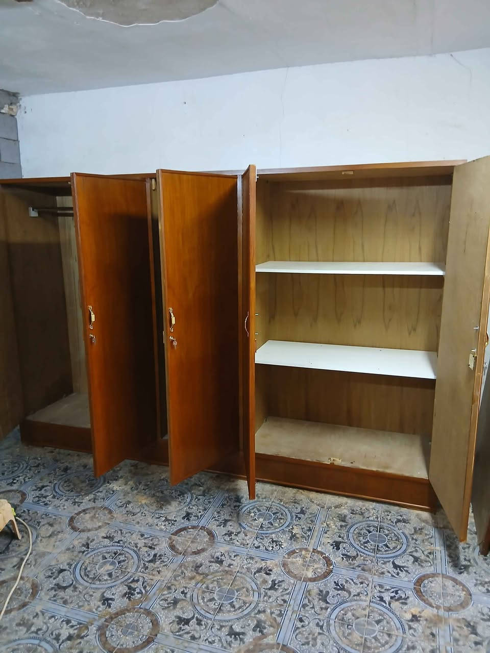 حي الفرات قرب مطار بغداد بغداد, العراق


**إذا كنت صاحب هذا الإعلان وتريد حذفه لأي سبب، رجاءا أرسل رسالة إلى الدعم الفني**