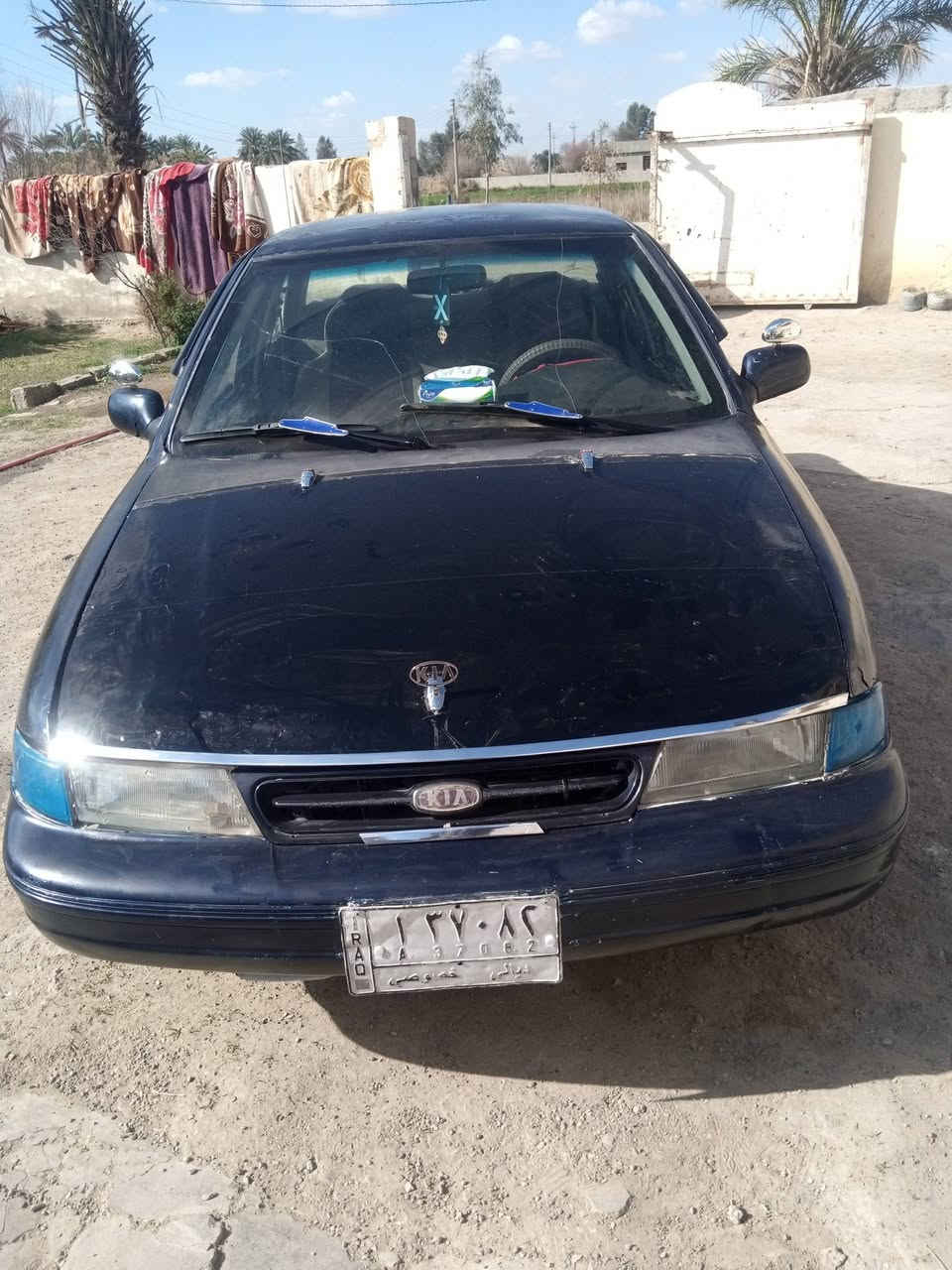 سلام عليكم عندي سياره للبيع سعر 27 عنوان ديالى رقم الهاتف ***********
