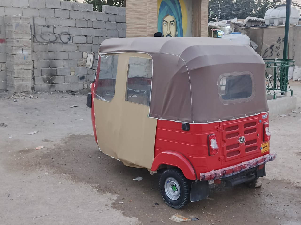 سلام عليكم تكتك للبيع موديل 2018 مكينه مكفوله لاتنقيص ولا تبخير تكتك مصبوغه جمااليه وانضف من الصور اوراق اوراق يم مكتب حسين تحويل مباشر مكان كربلاء حي الشهداء وهاذه رقم صاحب التكتك  ///***********//
اخوان اني مكلف بل نشر (ما متواجد خاص)
