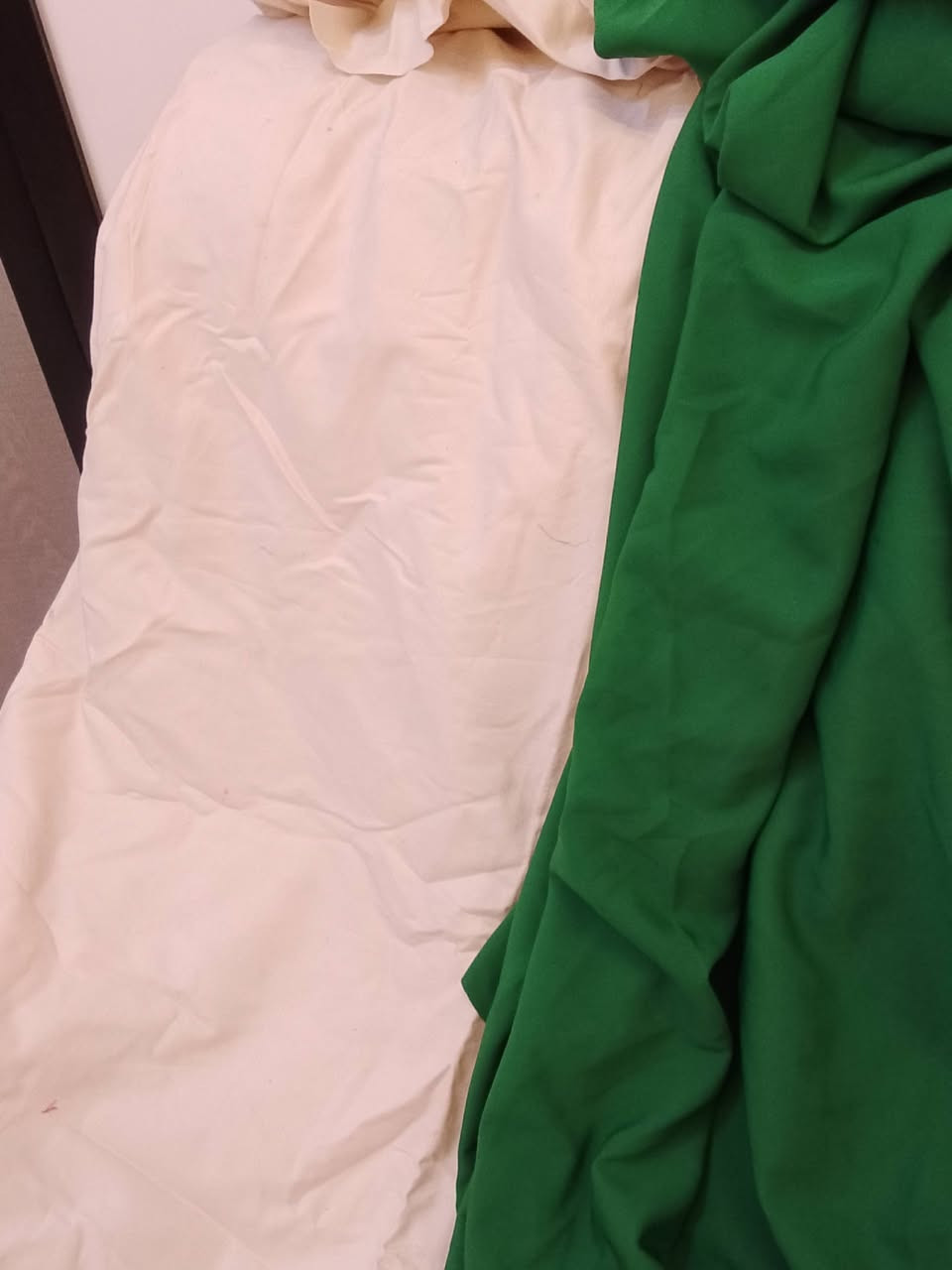 سلام عليكم عندبقيا من الاقمشه أحسبه بسعر مناسب   اكو خدمة توصيل داخل شهربان على (الفين)


**إذا كنت صاحب هذا الإعلان وتريد حذفه لأي سبب، رجاءا أرسل رسالة إلى الدعم الفني**