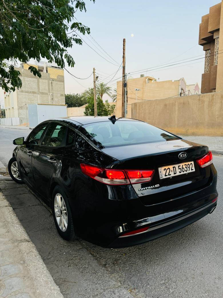 السلام عليكم
كيا اوبتيما  2018  السياره 
محرك :2400
المواصفات
تبريد ثلج 
شاشة اعطال
شاشه
رادارات جانبيه +اماميه 
كامره دواره
حساسات خلفيه 
بلوتوث
فول تحكم استيرن
مثبت سرعة
ويل كروم 
مانع انزلاق ABS
منفذ USB+أوكس
عدة انضمة قياده (سبورت +ايكو+نورمان ) 
سماعات وصوت تجسيم فول بلادي
داخل بيجي 
الحادث : فقط باب خلف السايق صبغ السياره بجم كبس بدون ايرباك بدون دواخل 
الرقم :اربيل وكاله بسمنه 
سياره جدآ نضيفه وبعافيه على الياخذها 
السعر :137
العنوان :كربلاء(حي الحسين) 
الأستفسار 
*********** كربلاء, العراق
