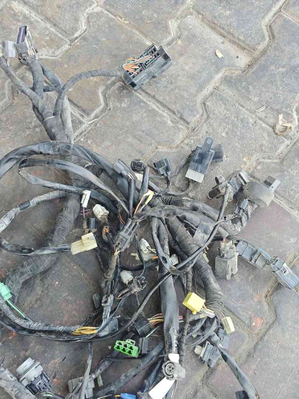 تفصيخ سكاي بصمه كلشي متوفر ونضاف بصمه عقل راديتر فجوج فلنجات وياله عبوه فيت بم ستيرن دبلات ستان


**إذا كنت صاحب هذا الإعلان وتريد حذفه لأي سبب، رجاءا أرسل رسالة إلى الدعم الفني**