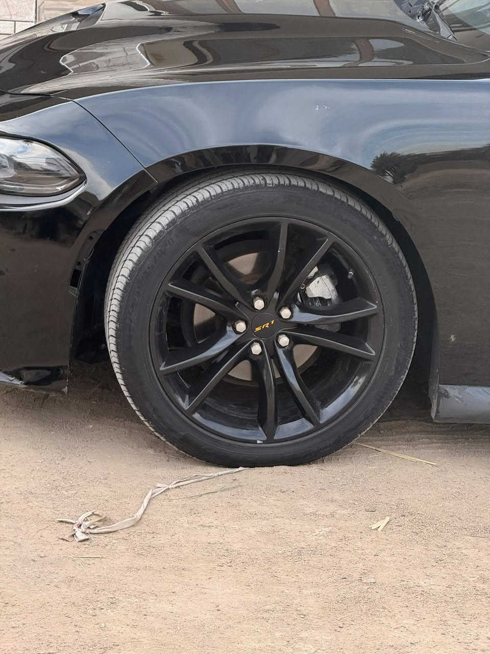 للبيع و مراوس ب عالي 

جارجر موديل 2015 مواصفات SXT معرفه 

 تحويل ثاني يوم بشرط سياره بسمي 

موصفات السياره:
حساس 
شاشه كبيره 

تشغيل عن بعد 

منظومة زنون عالي وناصي +بلاجكتور زنون 
 

 كت كامل  SRT  

كاميره دواره حساس خلفي 

كير 8 نمر طياره 

كشن سايق كهرباء 

كزوزات  خلفيه SRT

دوسات او كت كامل +دعاميات SRT

محرك 6 سلندر 3600 جديد 

 رقم دولي جديد ذي قار 

 السعر 150 

سياره حادثه بسيط قطعه من امريكا بدون دواخل او بلعراق بيها رشات صبغ  أ بيع حزام حته ماتعبك شواصي لغود او حوض او كلبه او عيب شرعي والضربه قويه فحص وين ما يعجبك 

لاستفسار اتصال ***********  ***********:
