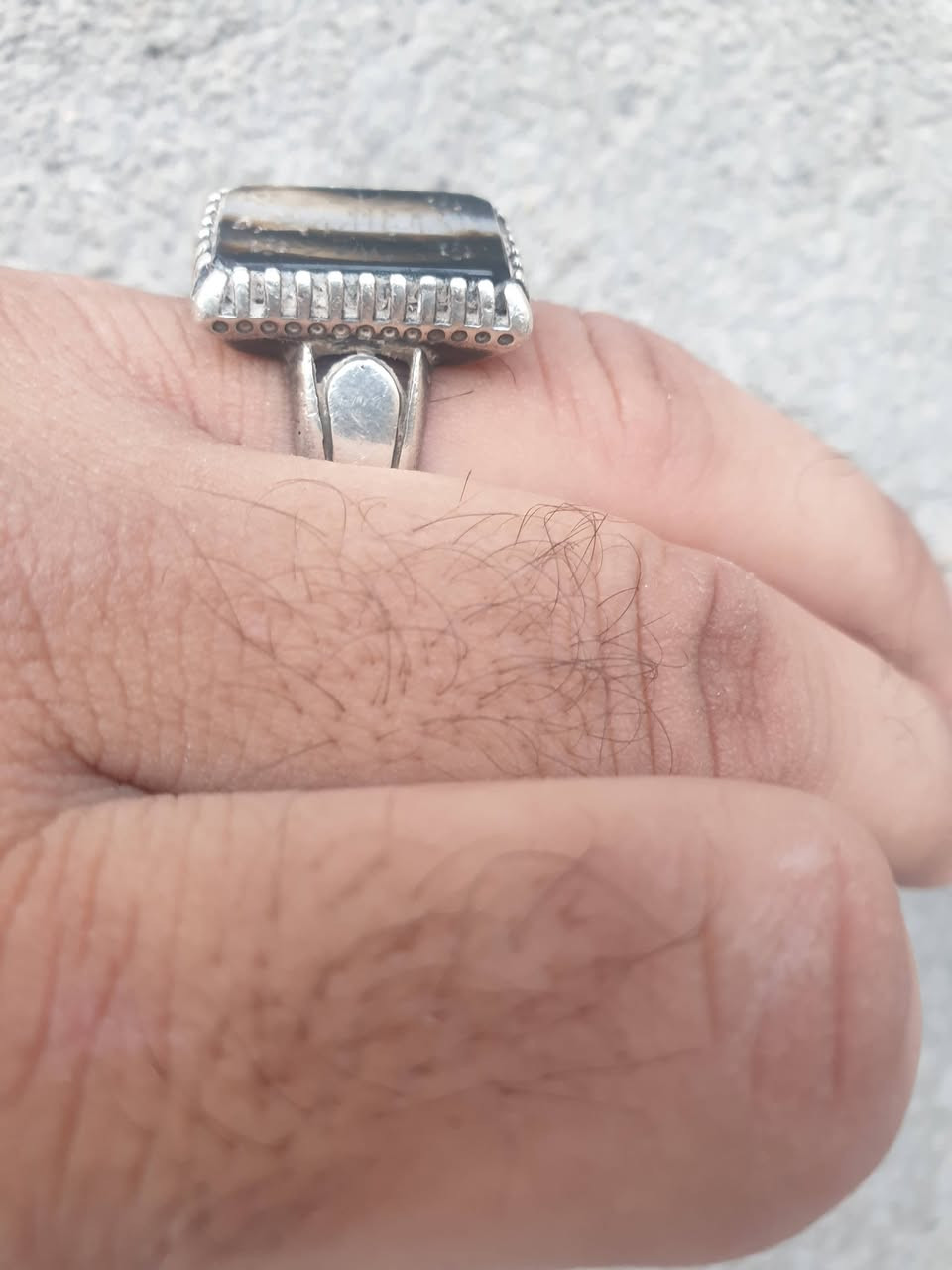 للبيع خواتم قديمة جزعات يمانيات يماني  السعر خاص
جزعة عين صريحة جداً وجزعة بيها سيف الامام علي ع  وجزعة بيهه فص عين


**إذا كنت صاحب هذا الإعلان وتريد حذفه لأي سبب، رجاءا أرسل رسالة إلى الدعم الفني**