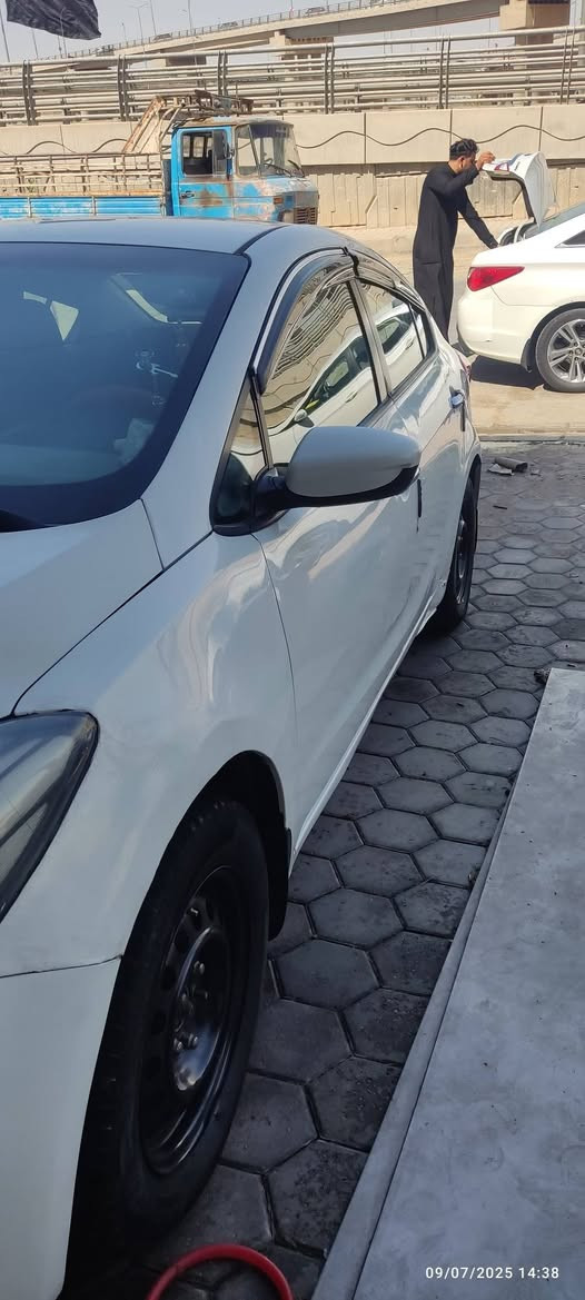 السلام عليكم بيع مستعجل 
سيراتو موديل 13 شكل 14 السياره بيه قطعتين صبغ بدون دواخل مكفوله من الضربه السونار موجود بل منشور 

السياره كير كفاله مكينه جديده 
حداديه جديده 
السياره قفل قفل 102 
تلفون ***********
