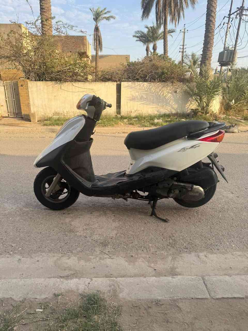 السلام عليكم درجه بريز  رنبه   جديدة
درجه كله بلاديه خير من الله   شلعه ومعدال شغاله سلف وهندر مكينه خرسه ناعمه  كهربائيات كله شغال شاير يمنه يسره عداد كليو متر شغال الايت عالي ناصي كله شغال بريك مامي خلفي   مكفوله كفاله عامه 
وراق كامله وراق رنبه موجوده
مكاني بغداد بلديات 
السعر 625
رقمي ***********
