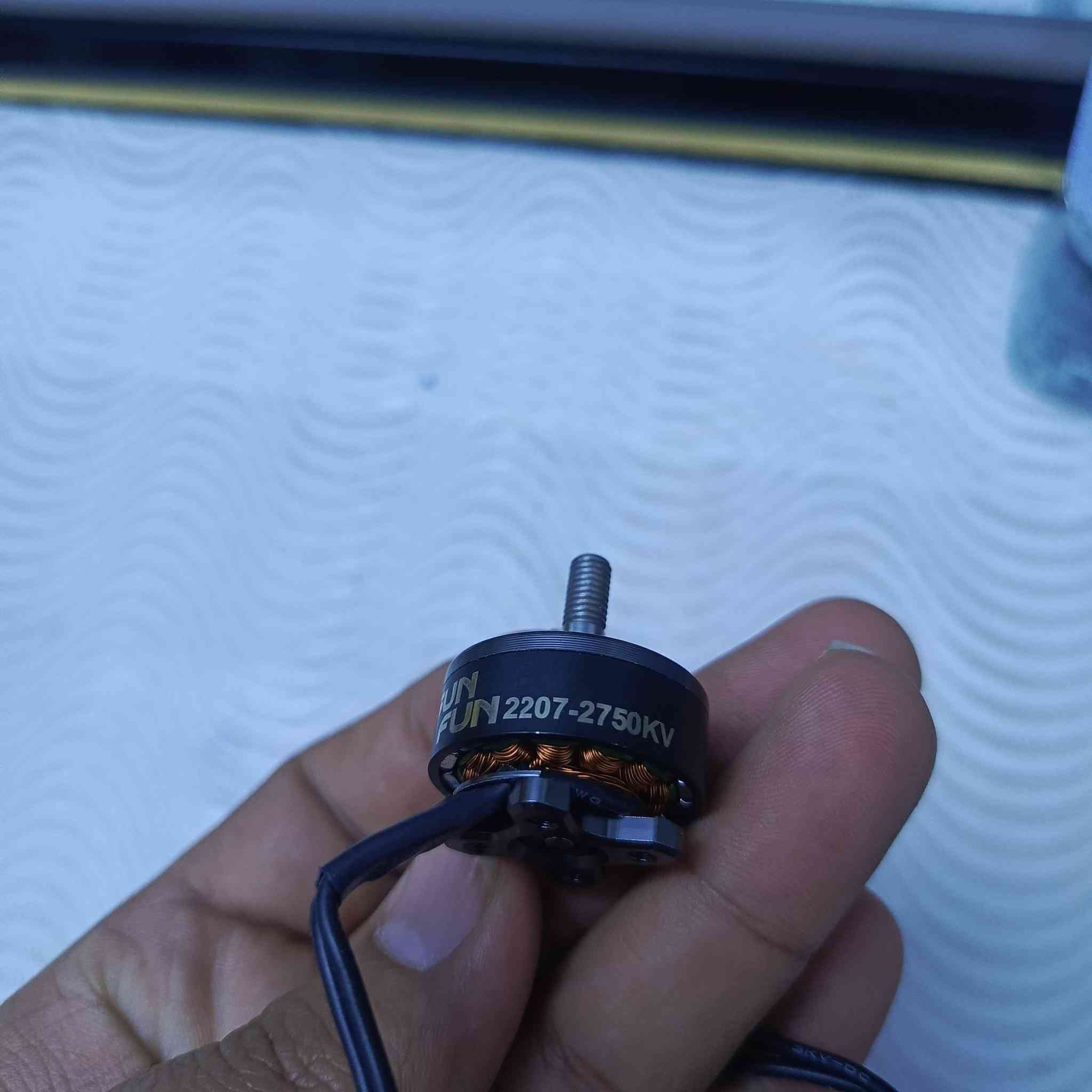 متوفر 4 قطع . توصيل موجود


**إذا كنت صاحب هذا الإعلان وتريد حذفه لأي سبب، رجاءا أرسل رسالة إلى الدعم الفني**