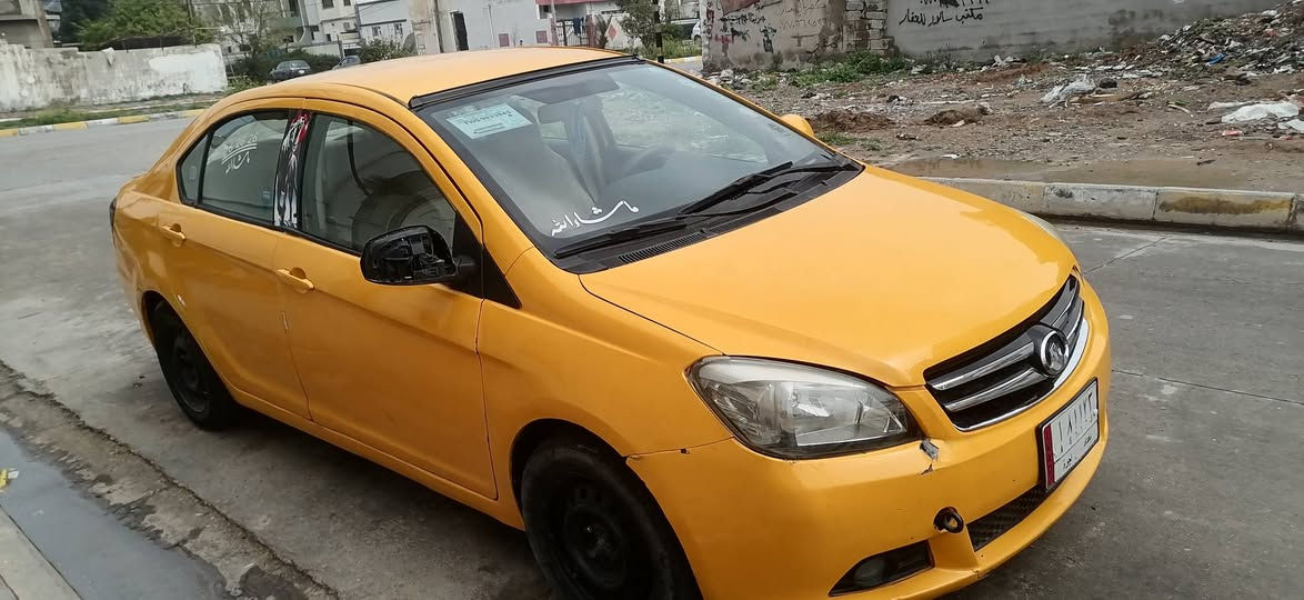 السلام عليكم كريت ويل للبيع موديل 2011 رقم بغداد مشروع وطني سنويه لحد 28 كابون  بانزين بيه ما بيها ضربه اي عيب ما بيها محرك مال يارس جديد هسه توني شاده كير عادي شرطه التحويل سعرها 55 وبيها مجال شراي يتصل ***********
