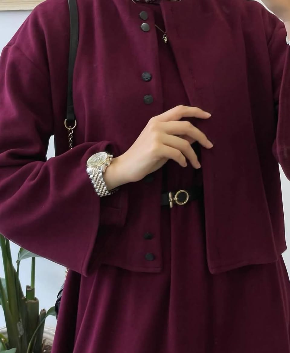 القطعة التوووووب🤞 

فستان هودي نسواني 

فليس صيني مكفوووول ❤️‍🔥
فستان مع جاكيت 
+ سنتور 

الوان 
اسود 
توتي 
بيج 

قياسات 
L XL XXL


**إذا كنت صاحب هذا الإعلان وتريد حذفه لأي سبب، رجاءا أرسل رسالة إلى الدعم الفني**