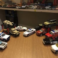 مجموعة • بوليس • ١:٦٤