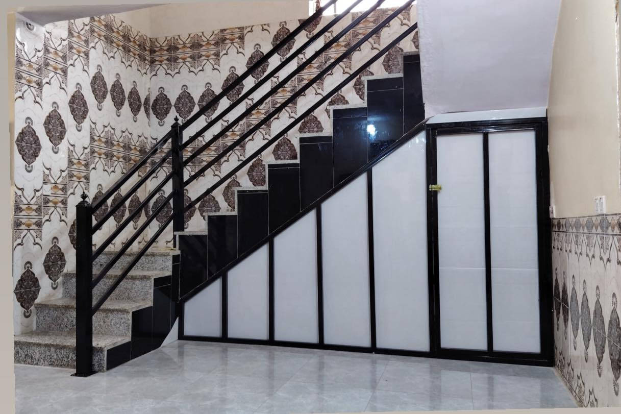 مكلفه بالنشر حداد متجول باسعار مناسبه ***********اي شي  عدكم صورته قابل للتنفيذ حسب الطلب
المحجر والقاطع حسب طلب الزبون
