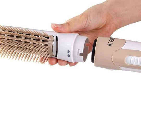 مصفف شعر 3*1
يأتي مع ثلاثة رؤوس مختلفة للتصفيف
- 1- مركز للهواء
- 2- فرشاة مدورة
- 3- فرشاة عادية
- 3 سرعات مختلفة مع 3 حرارات مختلفة
- زر التشغيل  الأطفاء
- القدرة الكهربائية 800 واط
- رقم الموديل HST-691
- المنشأ: صنع في الصين.

السعر 20000والتوصيل مجاني 
للحجز واتساب 
*********** النجف
