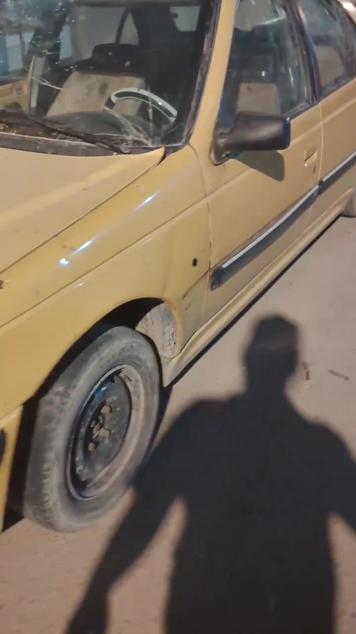 سلام عليكم  بيجو بارص مديل 12 البيع 20 وبيه مجال رقم بصره نكليزي مصفره هيه وغرامات مكينه بيه بكن البدي شوف العين ابيع كوم حديد رقمي ***********
