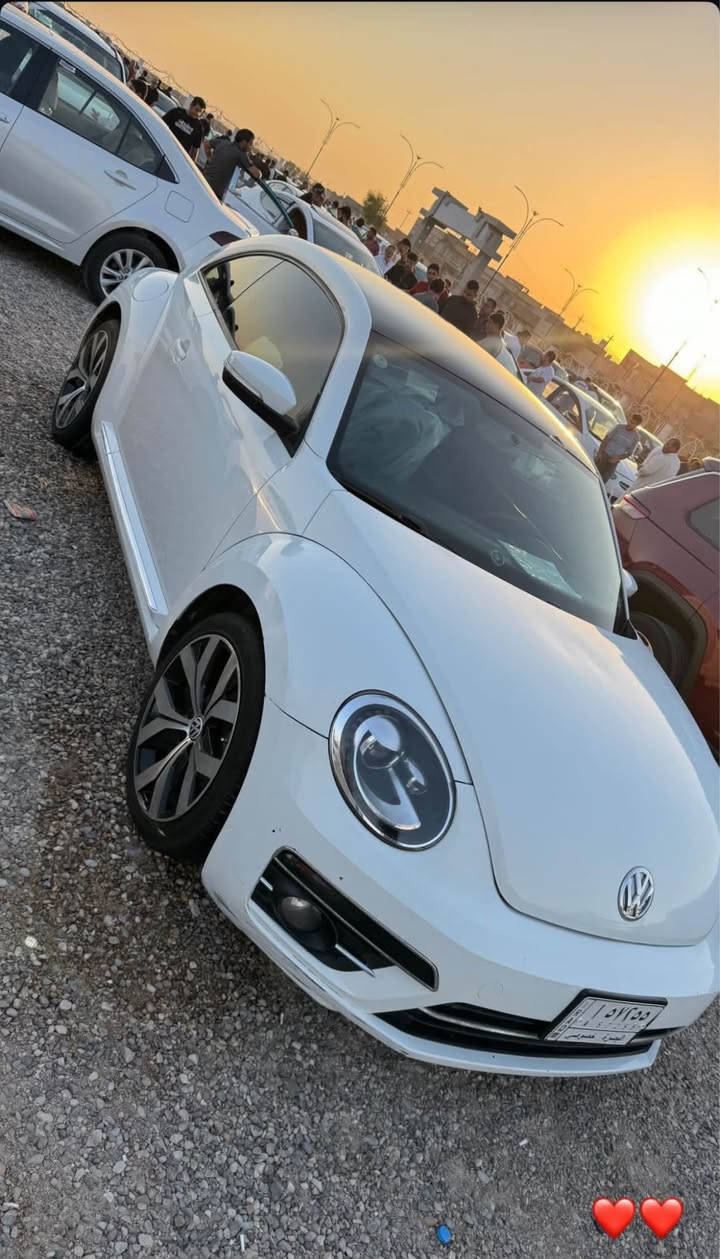 بيتل 2019 
مكينه 2.0 tsi turbo 
وارد امريكي حادث جاملغ وبنيد مكينه وكير مكفولات 
مواصفاتها : + abs + cruse control + شاشه لمس +كامره قلاب + شادلها عطاس توربو ولايت ليد ومنظومه ليد + مواصفات اضافيه … 
رقم بصره شبه مميز مشروع وطني تحويل 
السعر 110
بيع او مراوس 
مكان السياره البصره *********** البصرة, العراق
